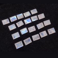 Rainbow moonstone 18x13mm rectangle facet 14 cts